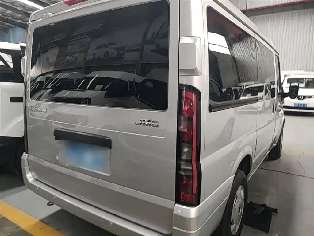 Jiangling Fushun 2022 2.0T Manual Multi-functional Passenger Vehicle, Short Wheelbase, Low Roof, 6 Seats — миниатюра 7