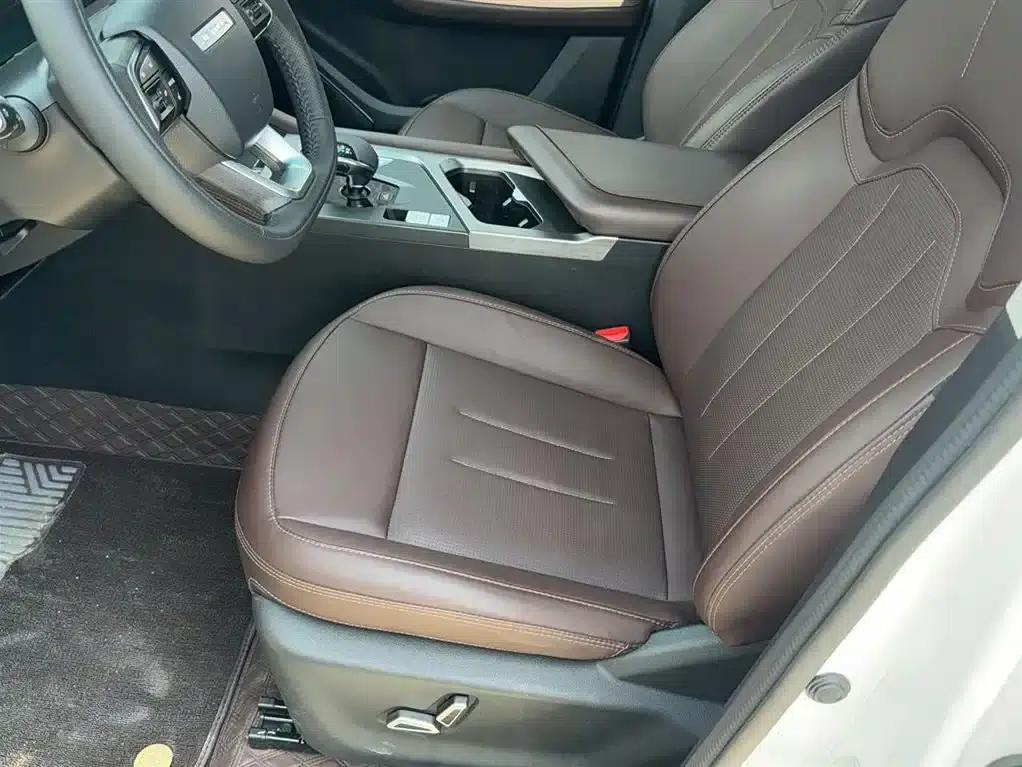 Jetour X90 PLUS 2023 1.6TD DCT Villa 7-Seater — миниатюра 4
