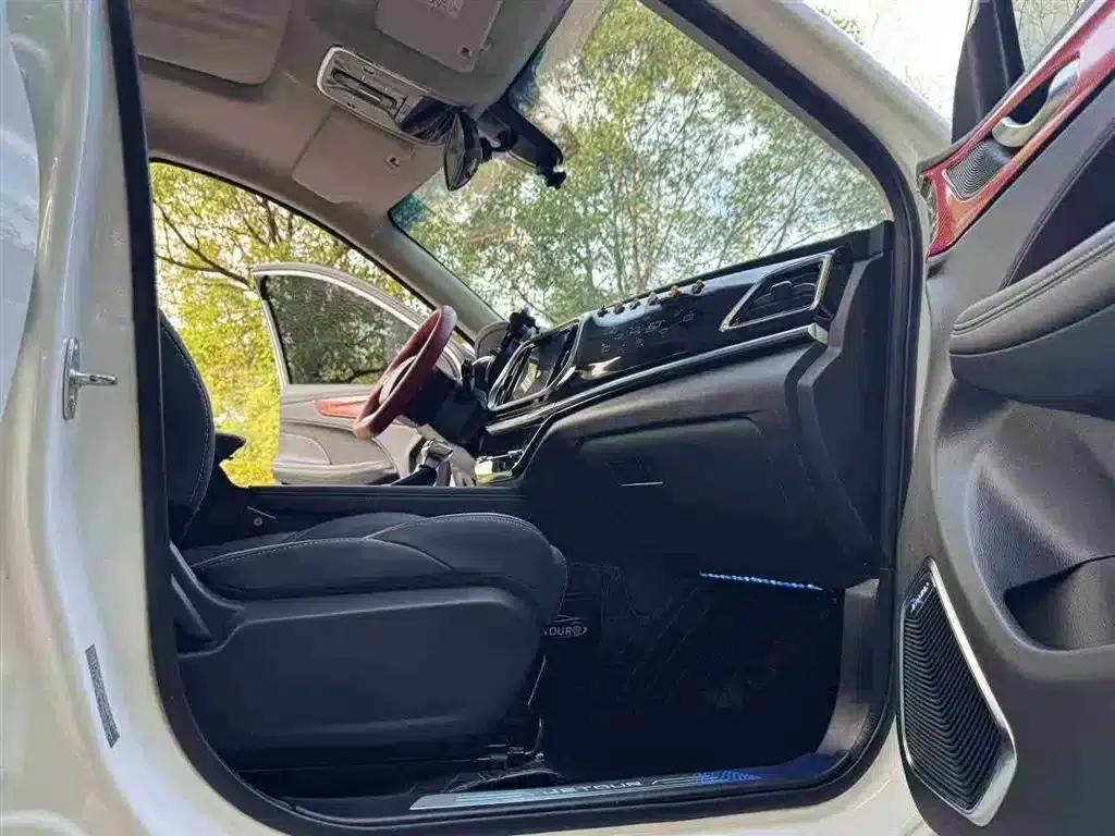 Jetour X90 2019 1.5T DCT Smart Edition 5-seater National VI Emission Standard — миниатюра 9
