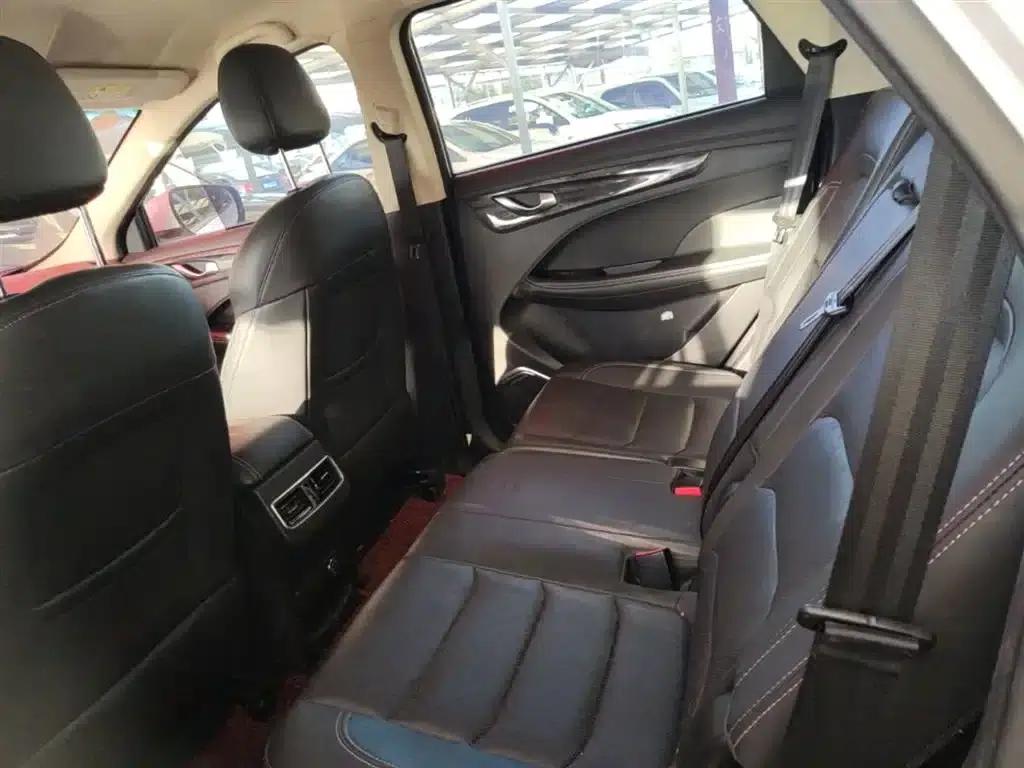 Jetour X90 2019 1.5T Manual Enjoyment Edition 7-seater National VI Emission Standard — миниатюра 17