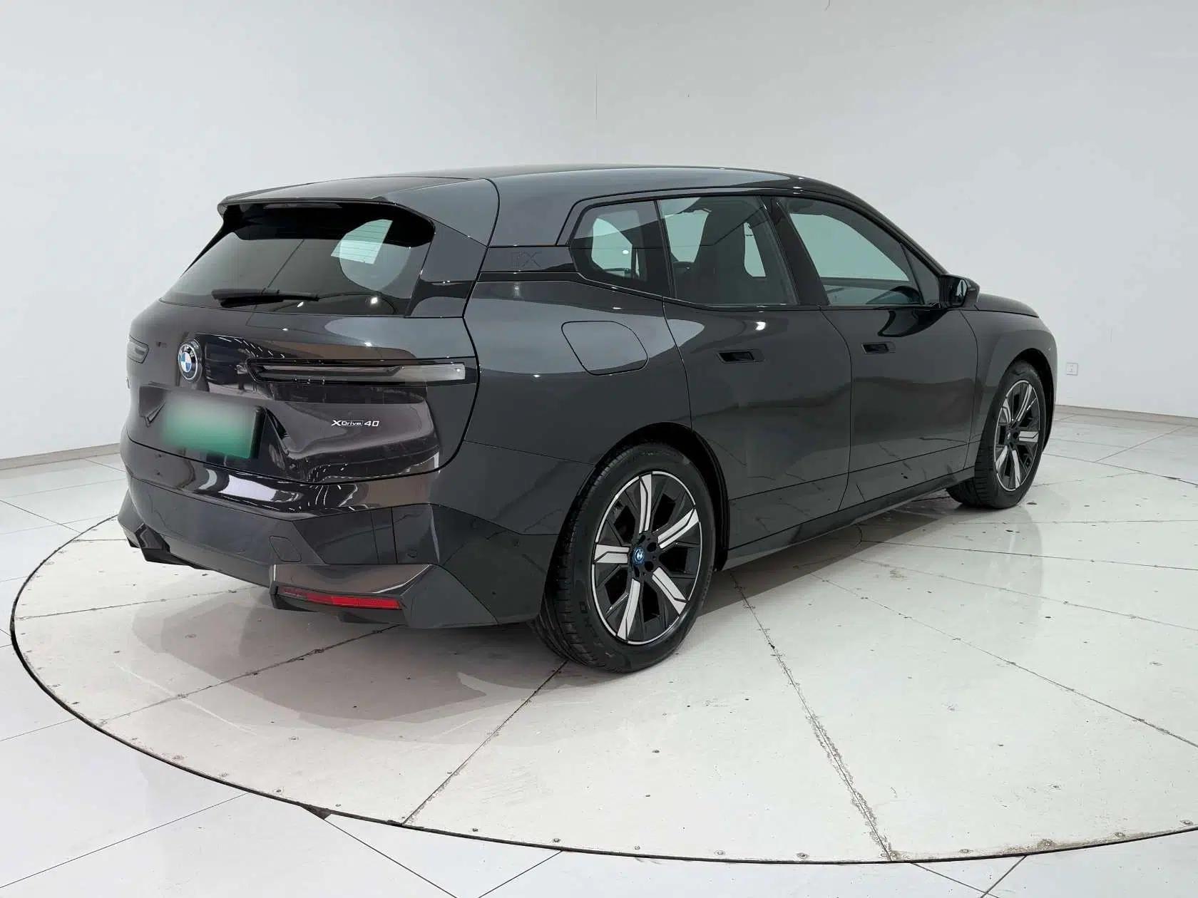 BMW iX 2022 xDrive40 — миниатюра 5