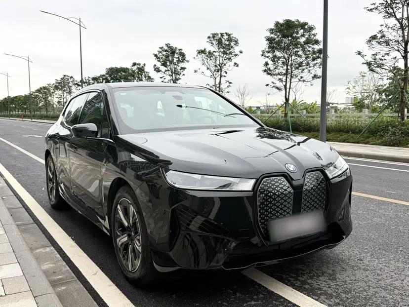 BMW iX 2022 xDrive40 — миниатюра 12