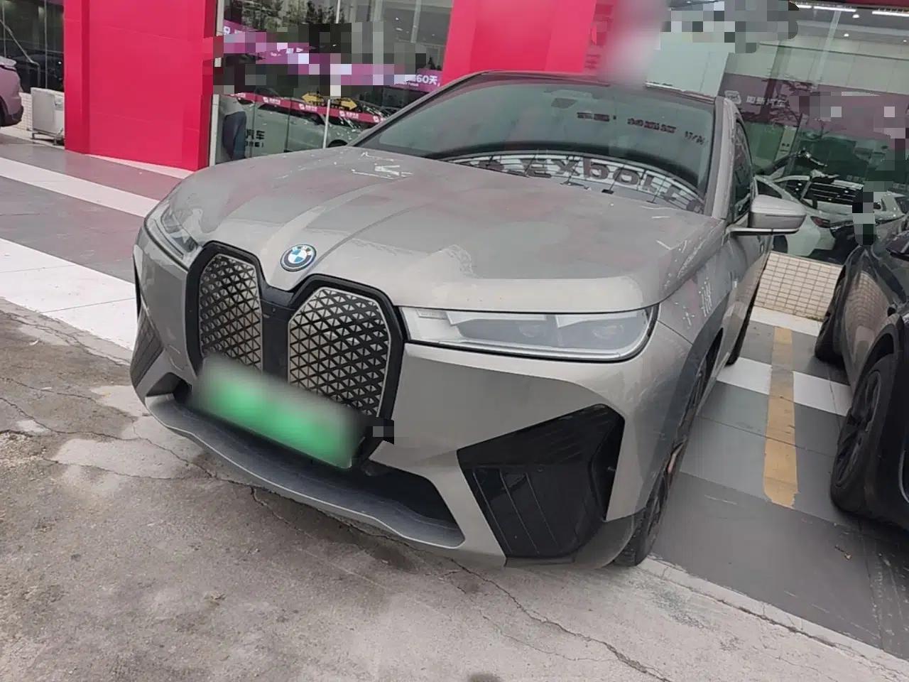 BMW iX 2022 M60 — миниатюра 1