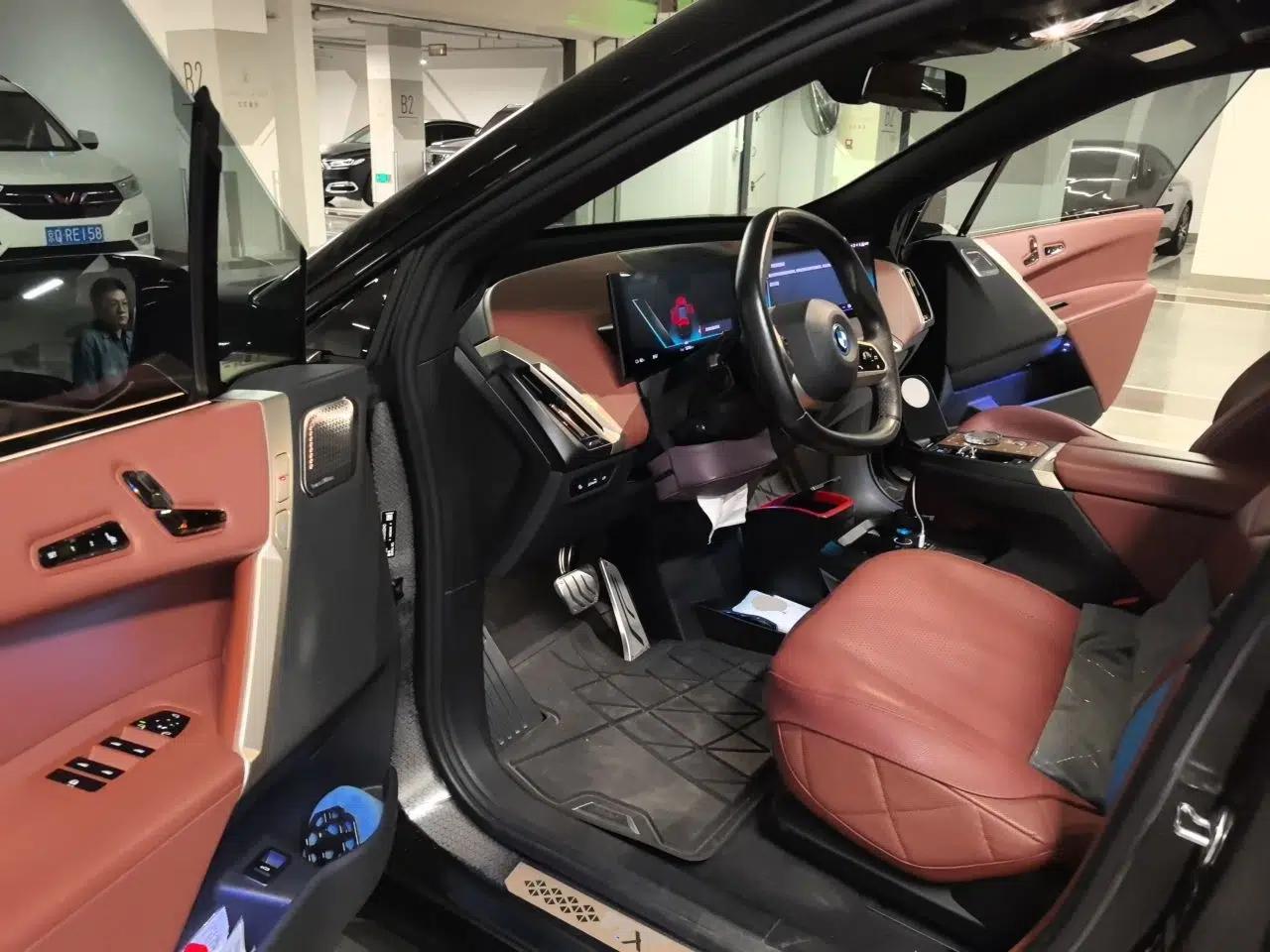 BMW iX 2022 M60 — миниатюра 17