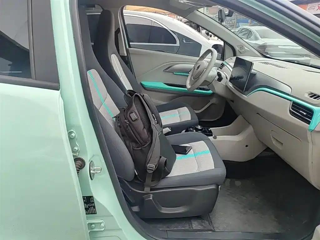 Yizhi EV3 2023 Youth Edition 320KM Comfort Model — миниатюра 25