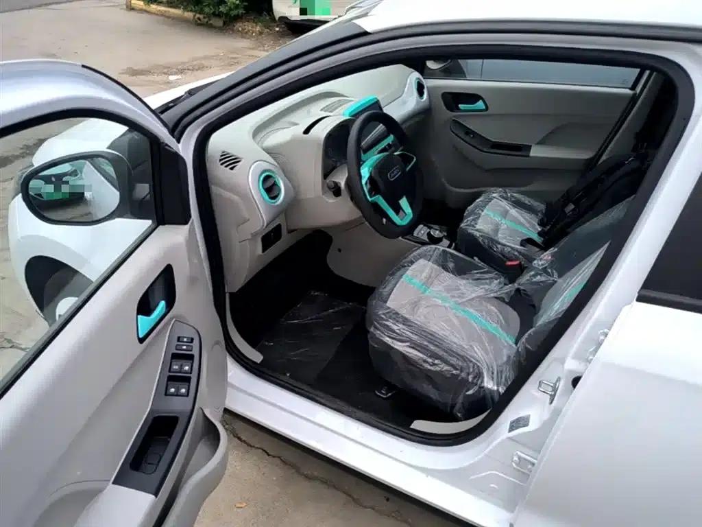 Yizhi EV2 2026 PLUS+ Comfort Model — миниатюра 16
