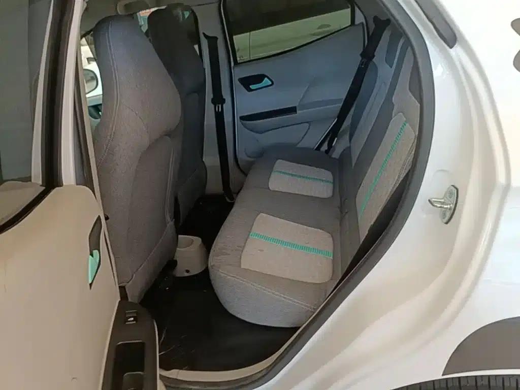 Yizhi EV2 2023 Auspicious Edition 201km Comfort Model — миниатюра 17