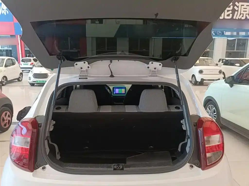 Yizhi EV2 2023 Auspicious Edition 201km Comfort Model — миниатюра 19