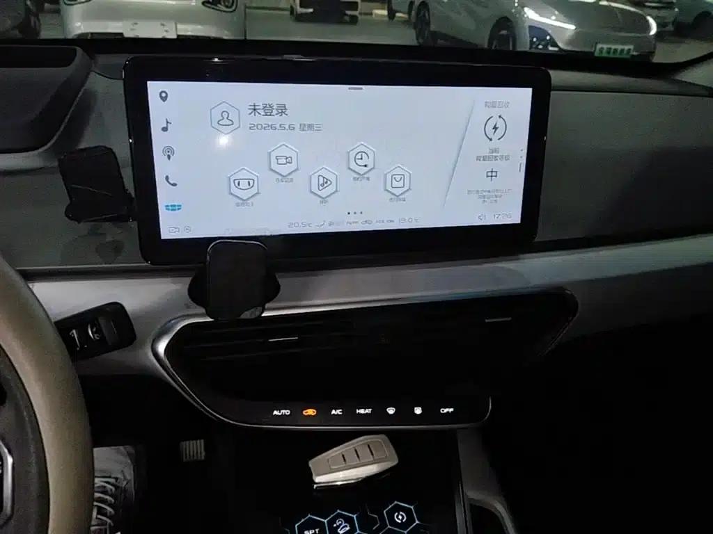 Geely Geometry A 2019 High-Dimension Standard Range Cube Edition — миниатюра 13
