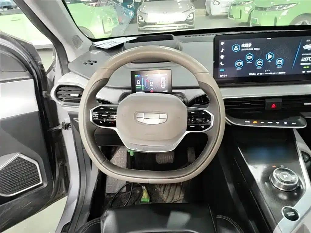 Geely Geometry A 2019 High-Dimension Standard Range Cube Edition — миниатюра 11
