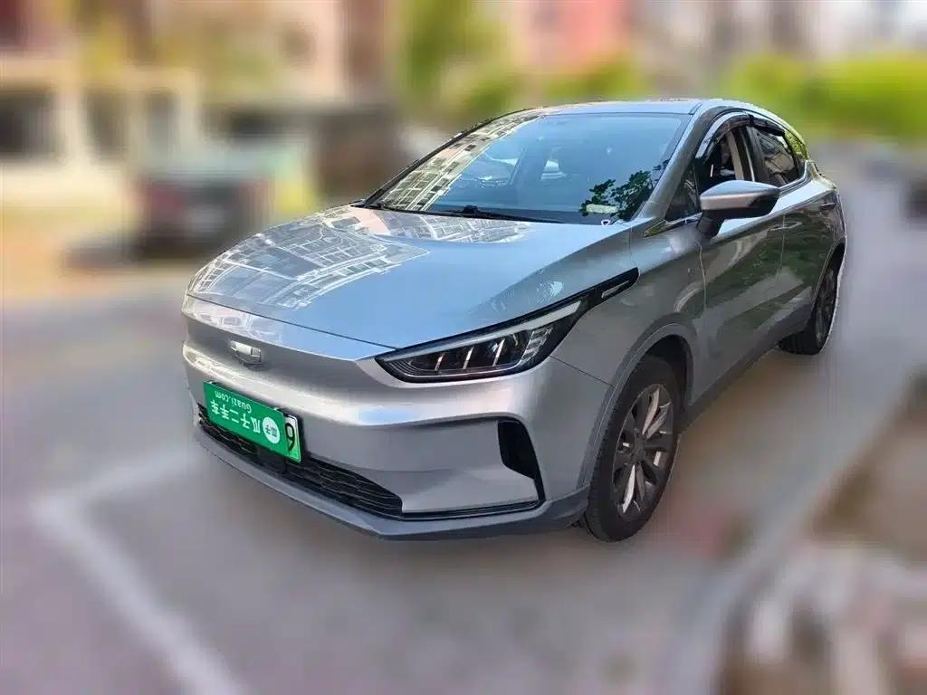 Geely Geometry C 2020 Premium Range Edition 400KM C+ Pro — миниатюра 1