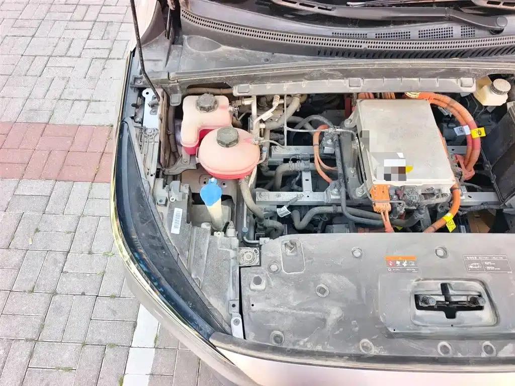 Geely Geometry C 2020 Premium Range Edition 400KM C+ Pro — миниатюра 21