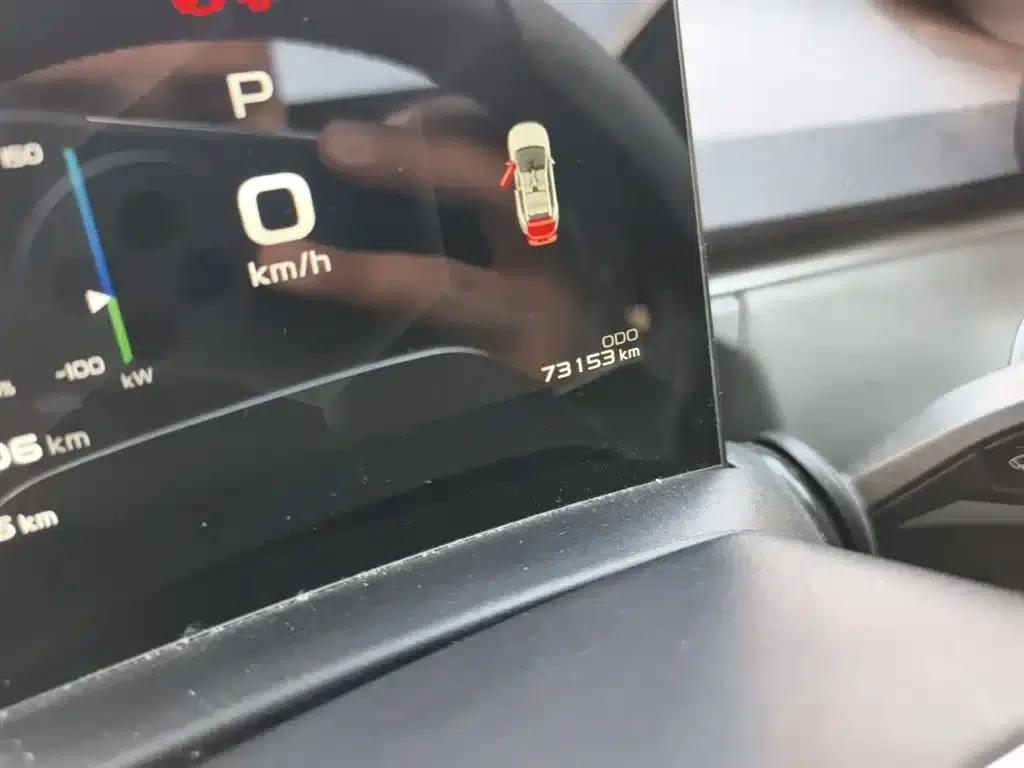 Geely Geometry C 2020 Premium Range Edition 400KM C+ Pro — миниатюра 5