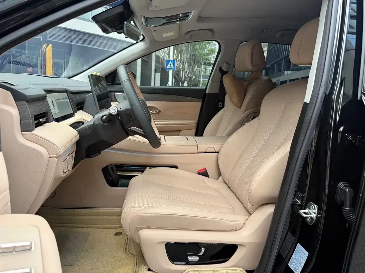 Jetour Mountain & Sea L9 2025 1.5TD 2DHT Luxury Edition 6-seater — миниатюра 8