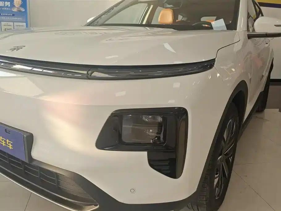Jetour Mountain & Sea L7 2024 Model 1.5T 120km ULTRA 7-Seater — миниатюра 5
