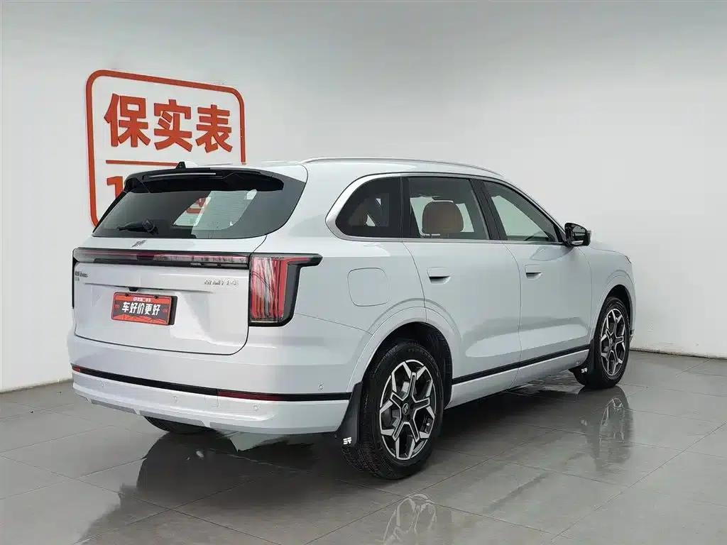 Jetour Mountain & Sea L7 PLUS 2026 Model 220km Luxury Edition 5-Seater — миниатюра 2