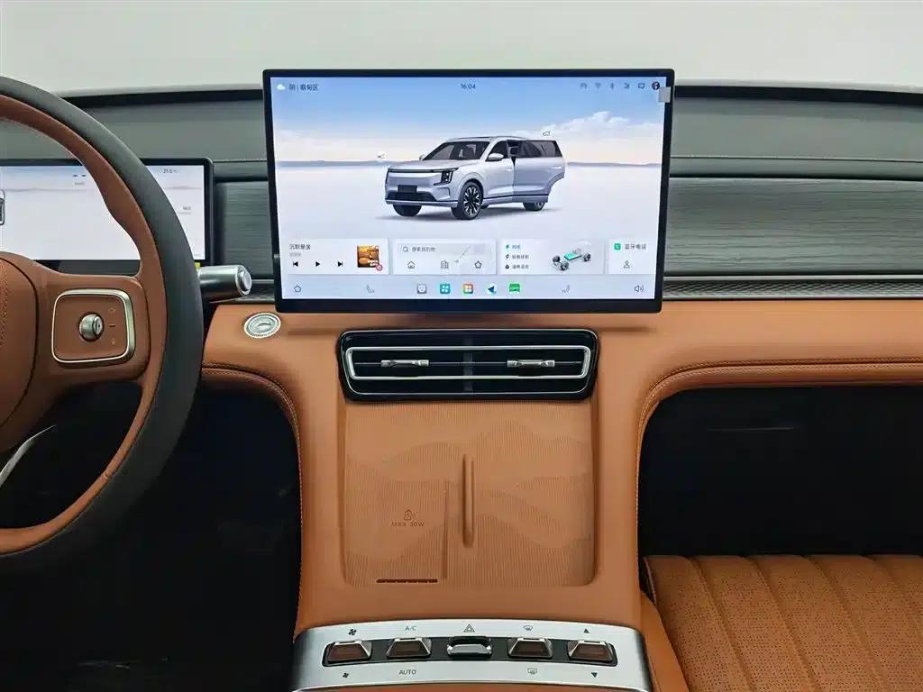 Jetour Mountain & Sea L7 PLUS 2026 Model 220km Luxury Edition 5-Seater — миниатюра 12
