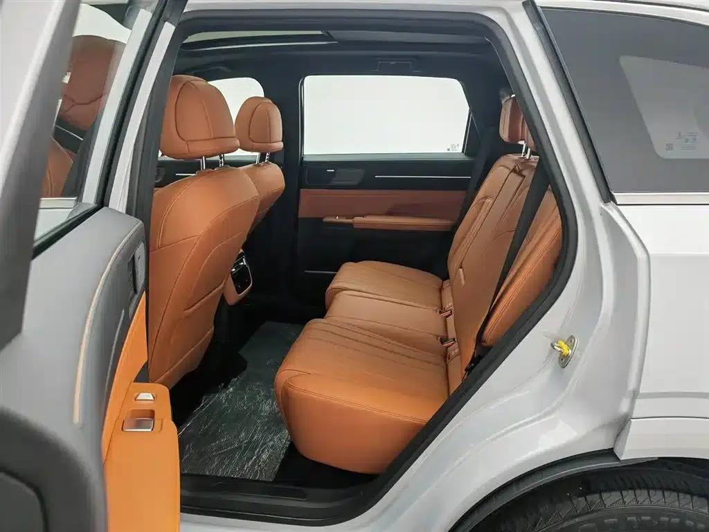 Jetour Mountain & Sea L7 PLUS 2026 Model 220km Luxury Edition 5-Seater — миниатюра 15