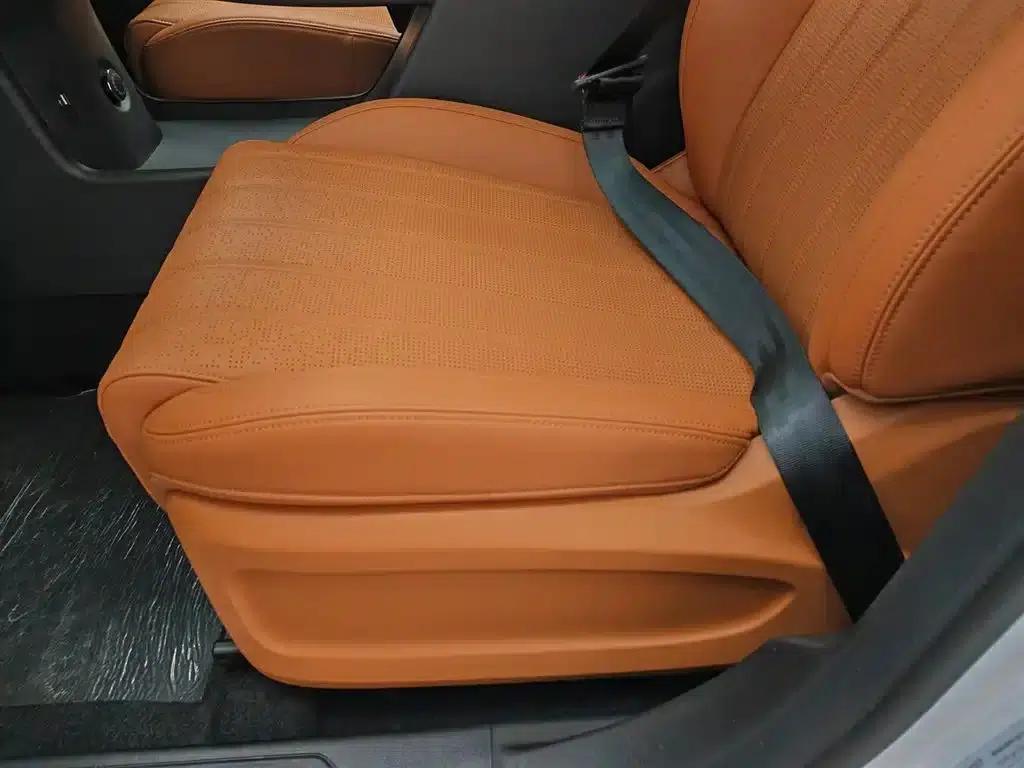 Jetour Mountain & Sea L7 PLUS 2026 Model 220km Luxury Edition 5-Seater — миниатюра 20