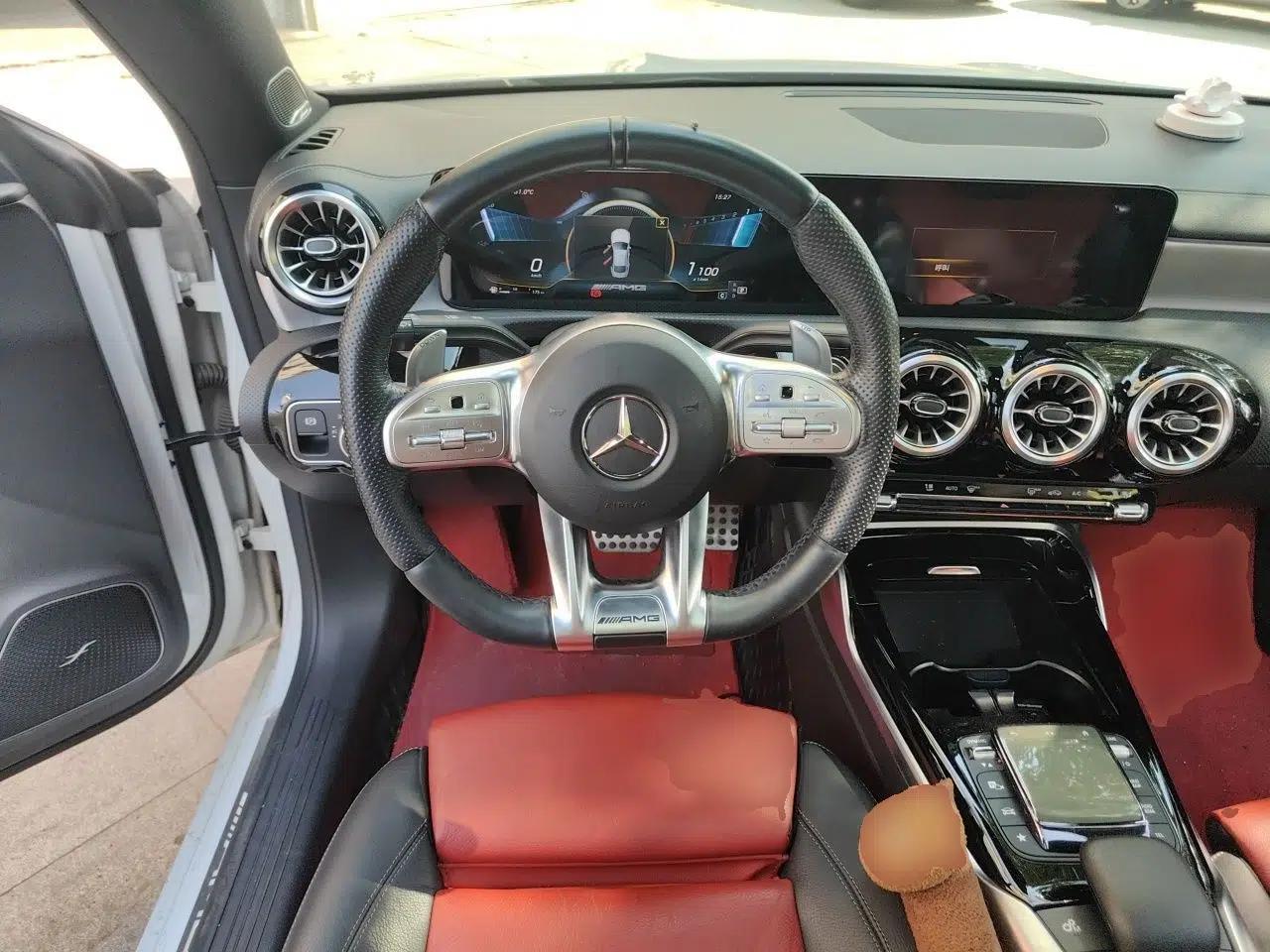 Mercedes-Benz CLA AMG 2021 AMG CLA 35 4MATIC — миниатюра 11