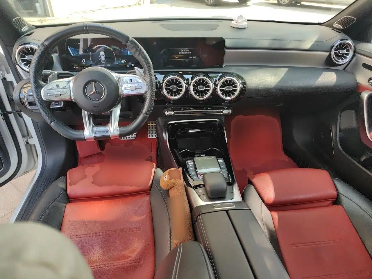 Mercedes-Benz CLA AMG 2021 AMG CLA 35 4MATIC — миниатюра 10