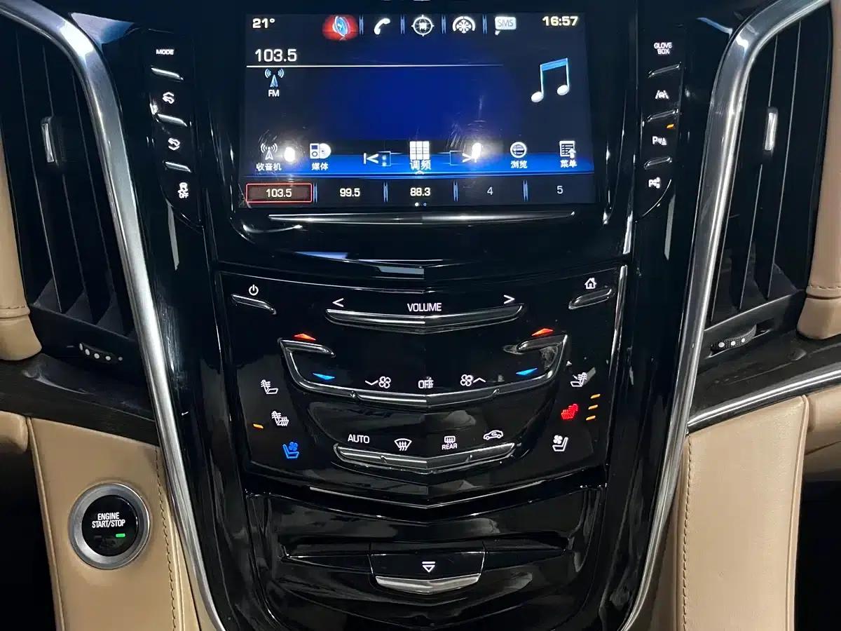 2017 Cadillac Escalade 6.2L US Spec — миниатюра 27