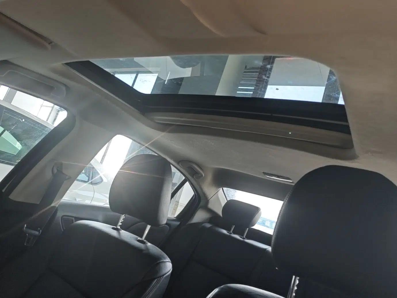 Honda Greiz 2016 1.5L CVT Fashion Edition — миниатюра 20