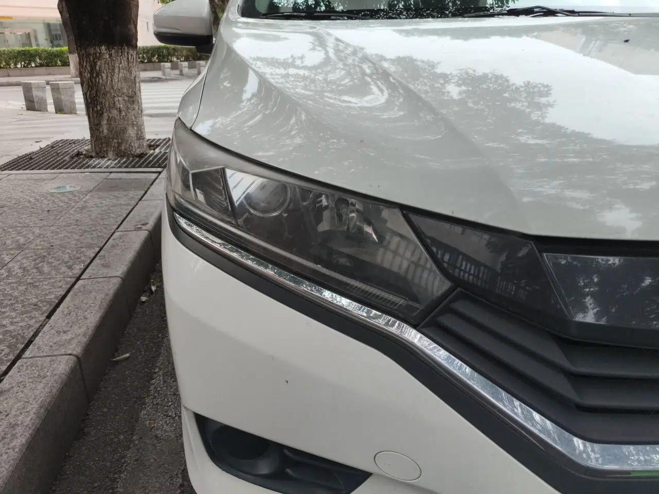 Honda Greiz 2016 1.5L CVT Classic Edition — миниатюра 7