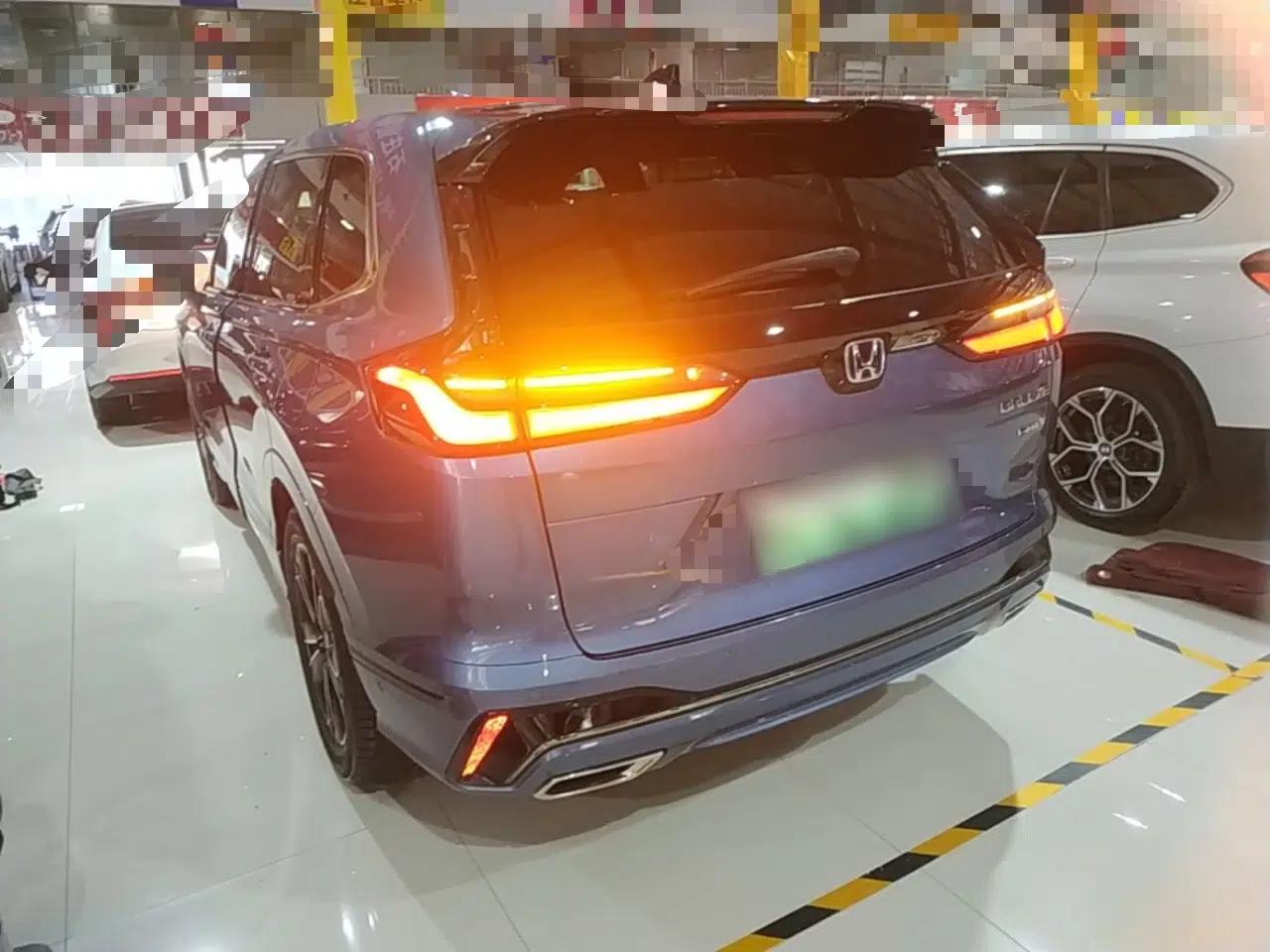 Honda Breeze New Energy 2023 ePHEV Ultimate Edition — миниатюра 4