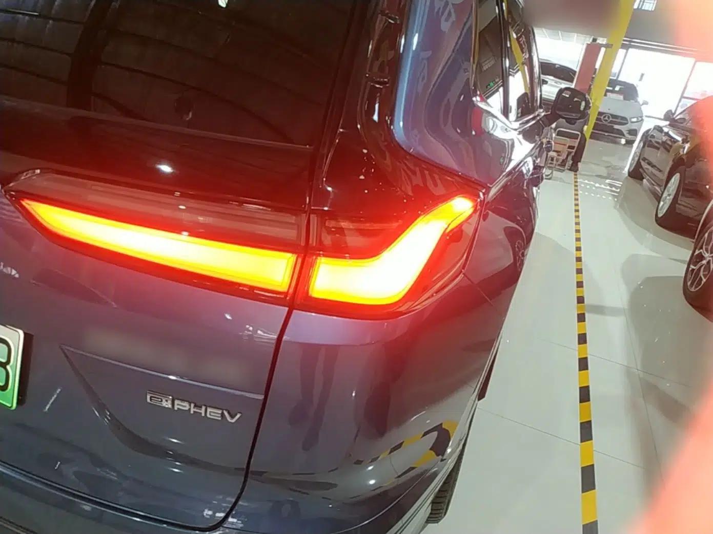 Honda Breeze New Energy 2023 ePHEV Ultimate Edition — миниатюра 7