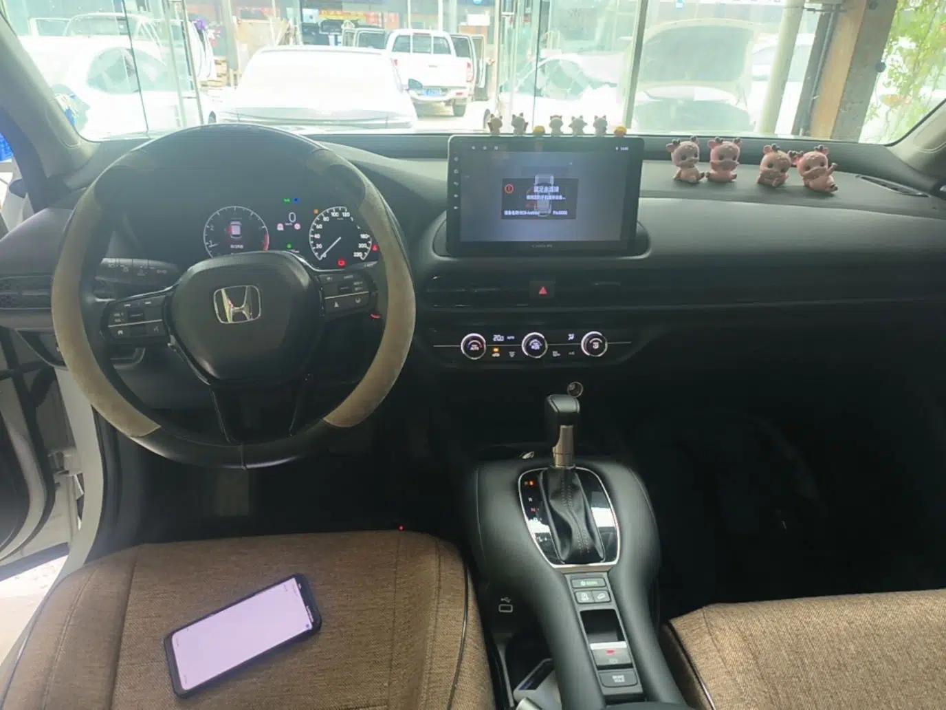 Honda ZR-V 2023 1.5T CVT Tech Edition — миниатюра 13