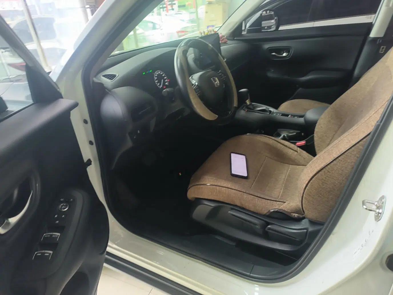 Honda ZR-V 2023 1.5T CVT Tech Edition — миниатюра 19