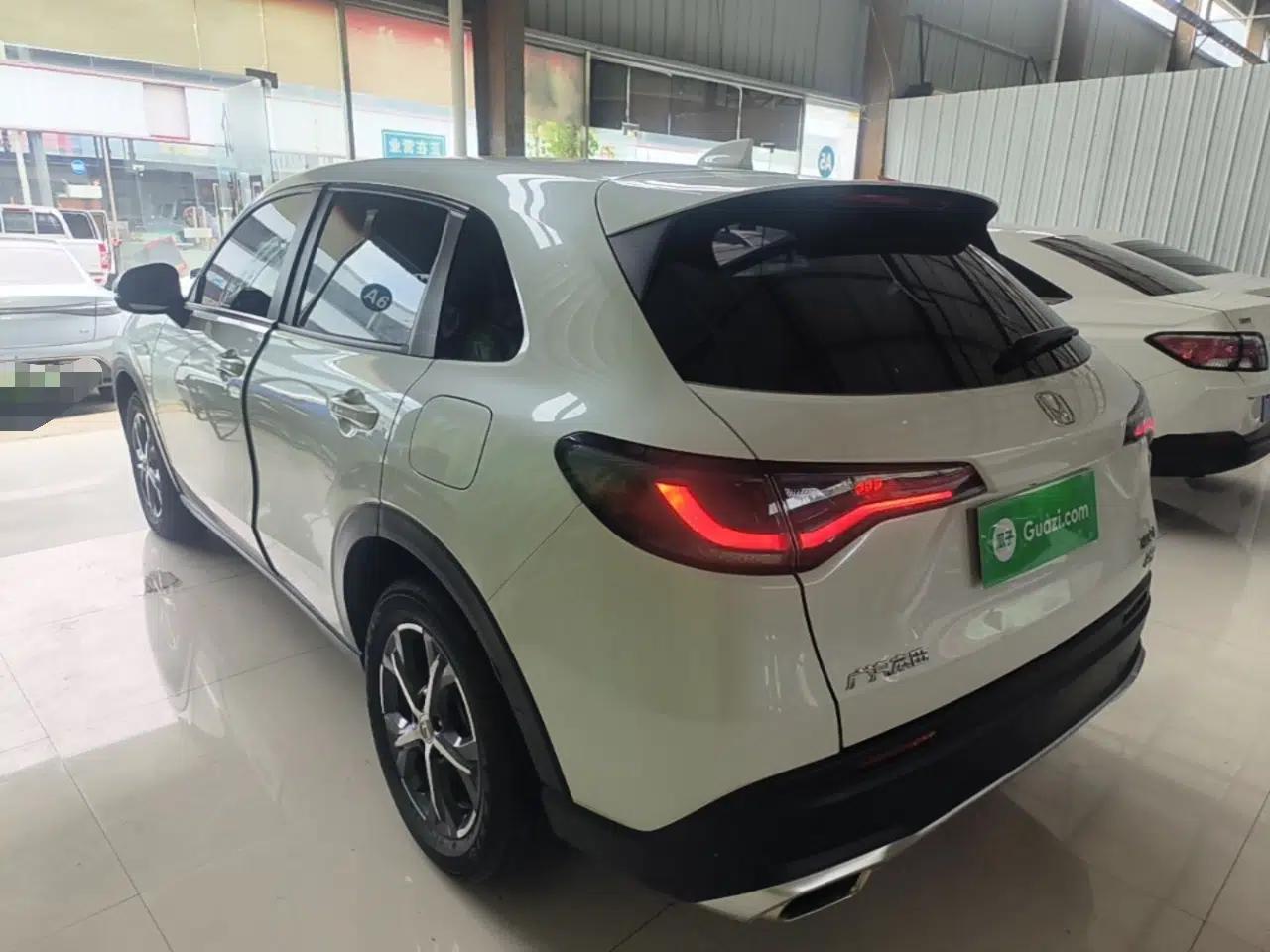 Honda ZR-V 2023 1.5T CVT Tech Edition — миниатюра 4