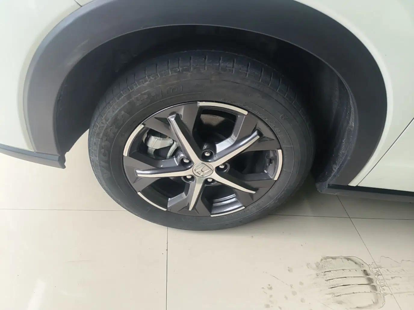 Honda ZR-V 2023 1.5T CVT Tech Edition — миниатюра 8