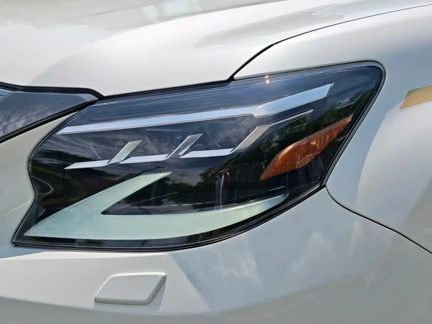2022 Lexus GX 460 US Spec — миниатюра 14