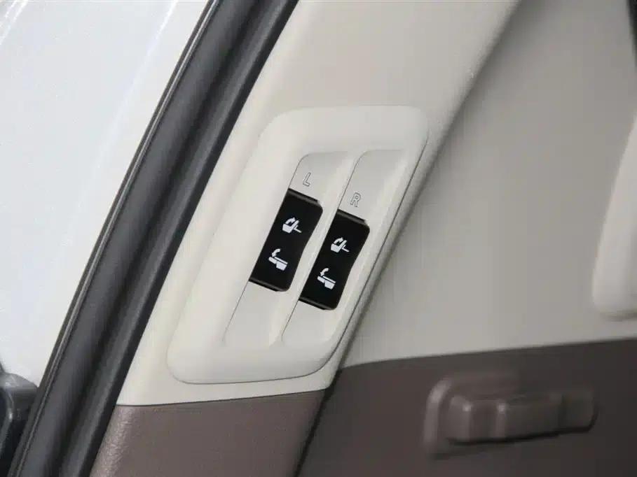Lexus GX 2012 400 — миниатюра 32