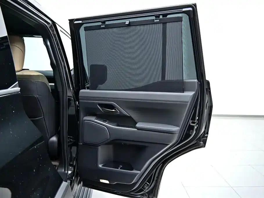 Lexus GX 2024 Overtrail Peak Edition — миниатюра 19