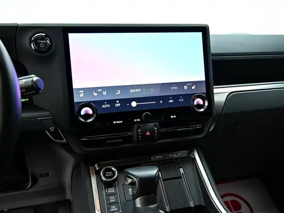 Lexus GX 2024 Overtrail Peak Edition — миниатюра 20