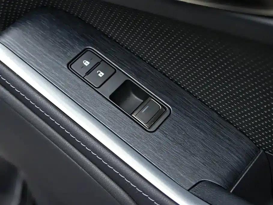 Lexus GX 2024 Overtrail Peak Edition — миниатюра 27