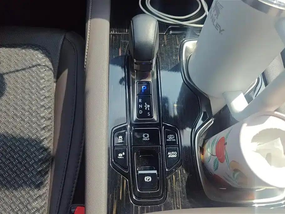 Lexus RX Hybrid 2023 450h+ AWD Enjoy Edition — миниатюра 16