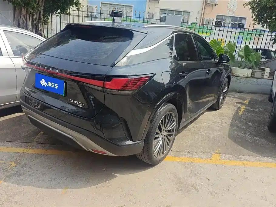 Lexus RX Hybrid 2023 450h+ AWD Enjoy Edition — миниатюра 3