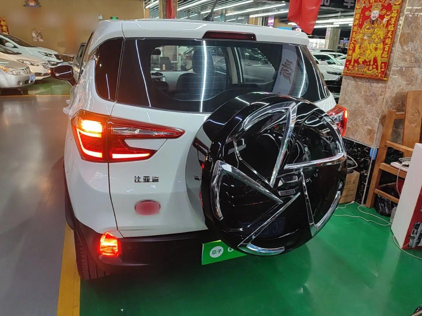 BYD Yuan 2016 1.5L Automatic Luxury Version — миниатюра 5