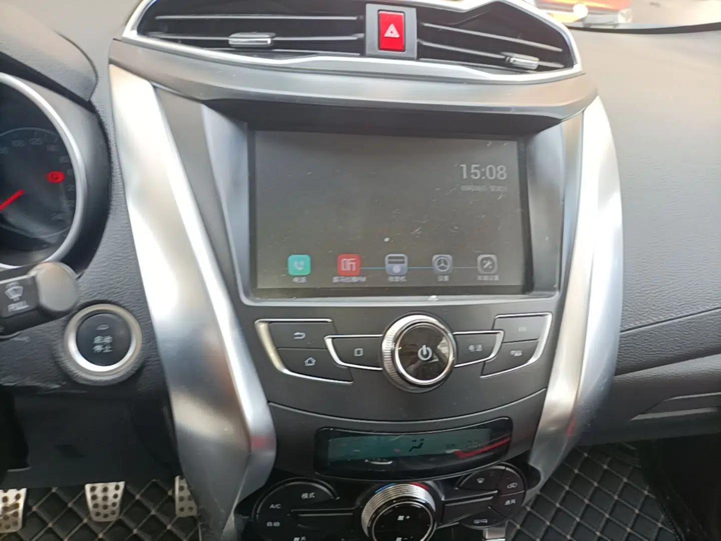 BYD Yuan 2016 1.5L Manual Luxury Version — миниатюра 15