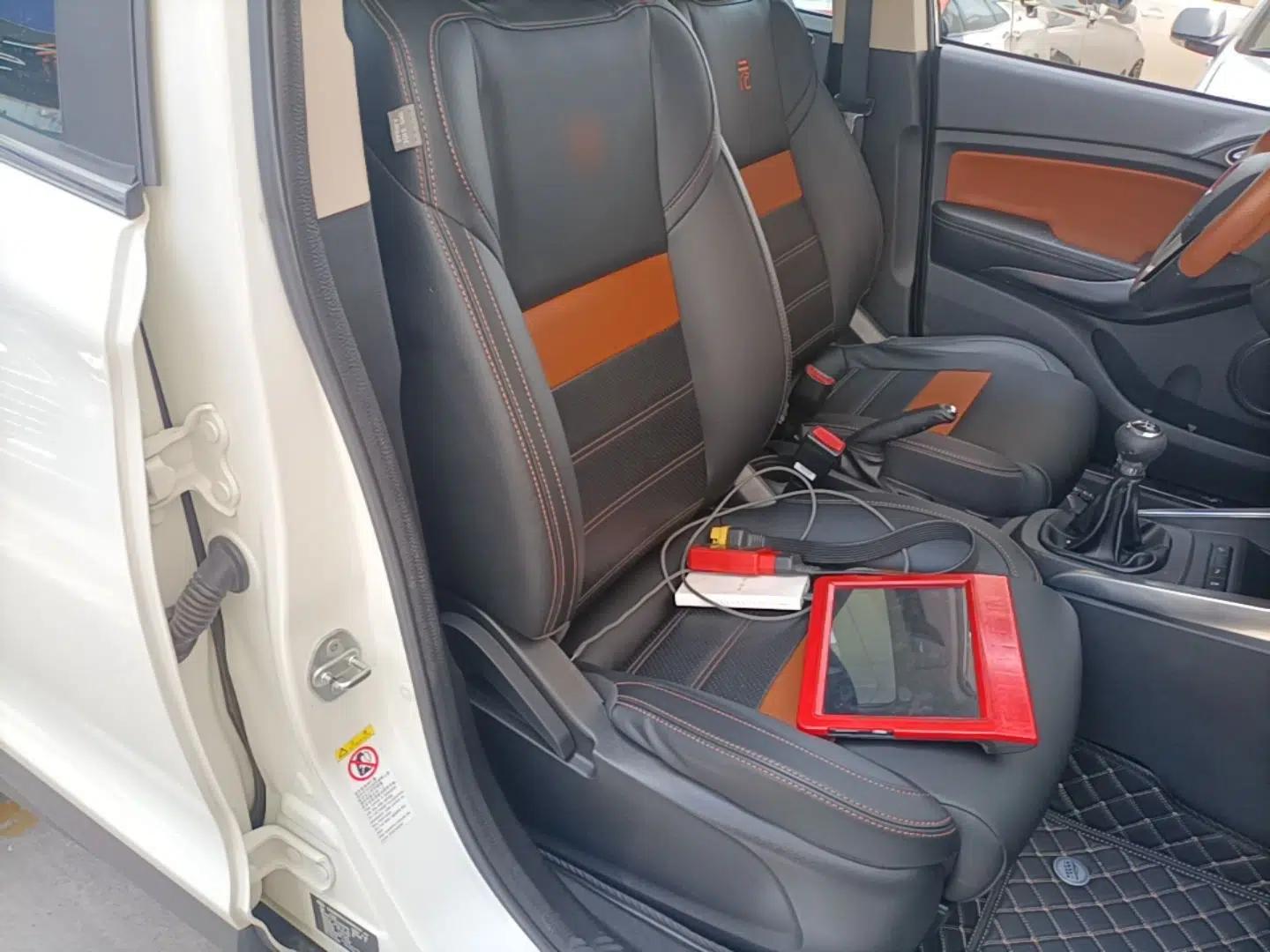 BYD Yuan 2016 1.5L Manual Luxury Version — миниатюра 23