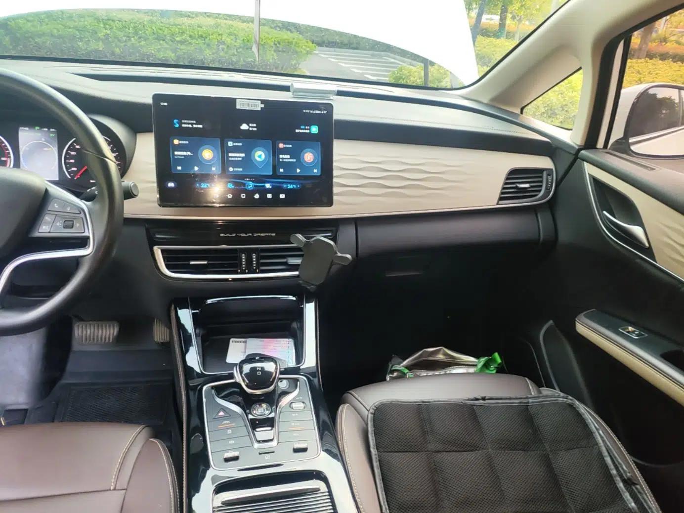 BYD Song MAX New Energy 2022 DM-i 105KM Flagship Model — миниатюра 16