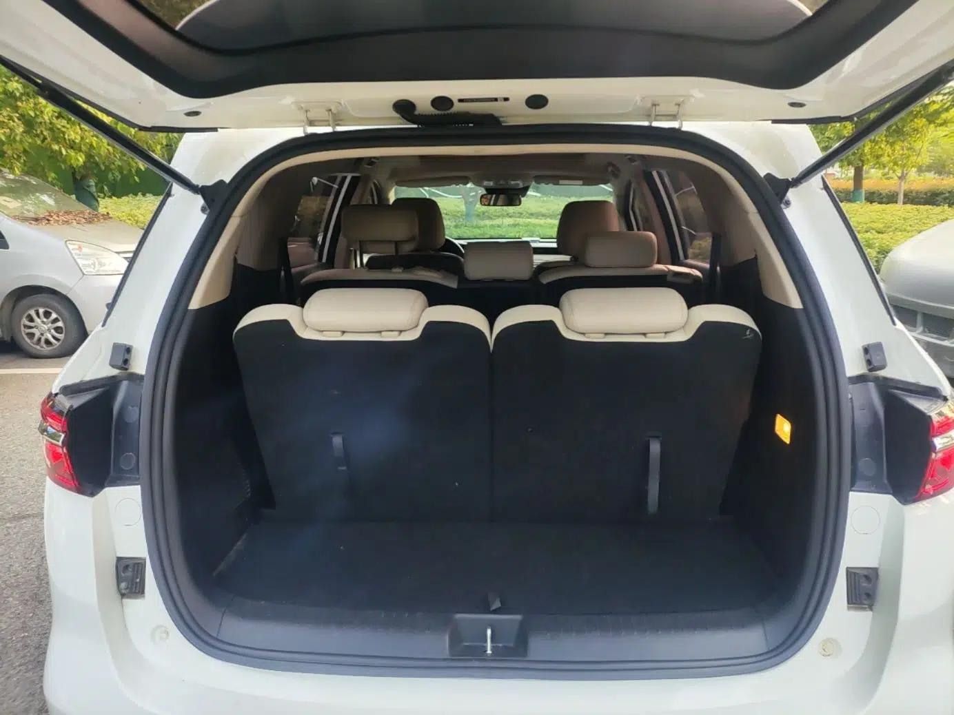 BYD Song MAX New Energy 2022 DM-i 105KM Flagship Model — миниатюра 22