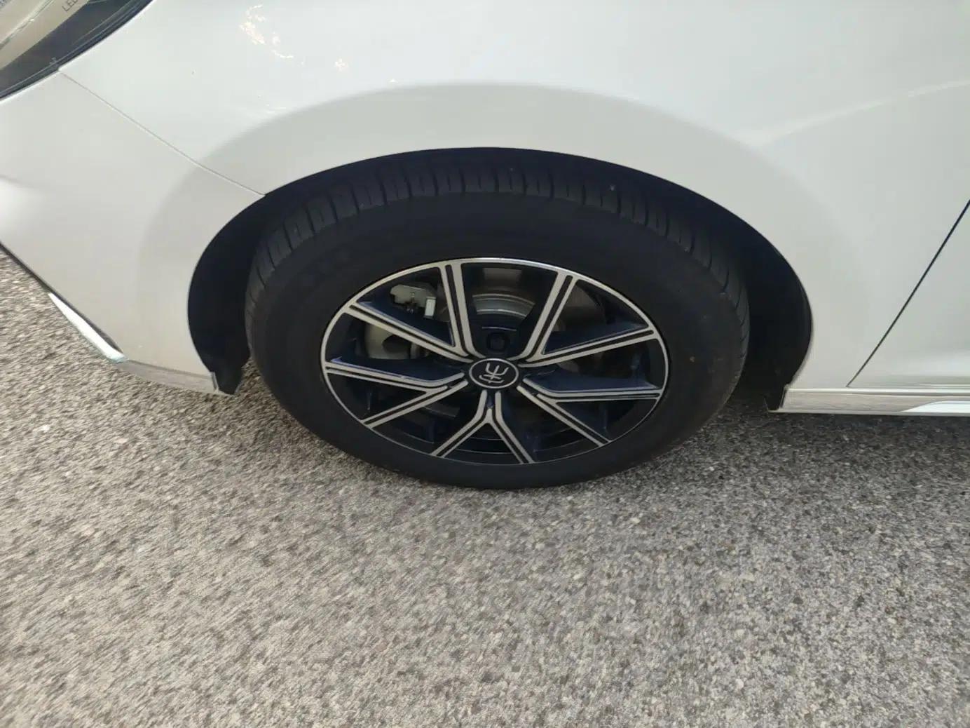 BYD Song MAX New Energy 2022 DM-i 105KM Flagship Model — миниатюра 8