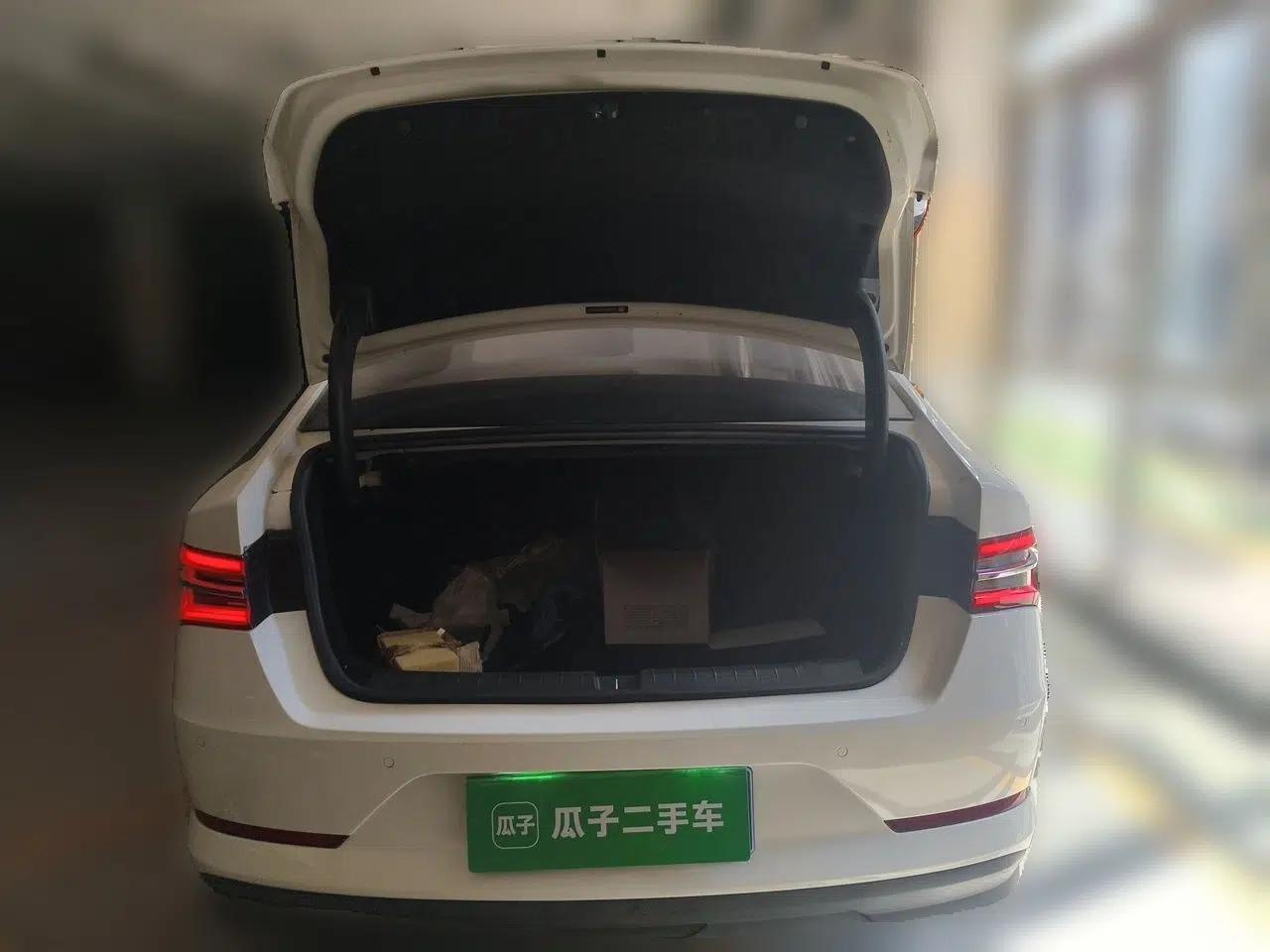 BYD Qin Pro 2019 Super Edition 1.5TI Automatic Smart Connect Dynamic Model China VI Standard — миниатюра 20