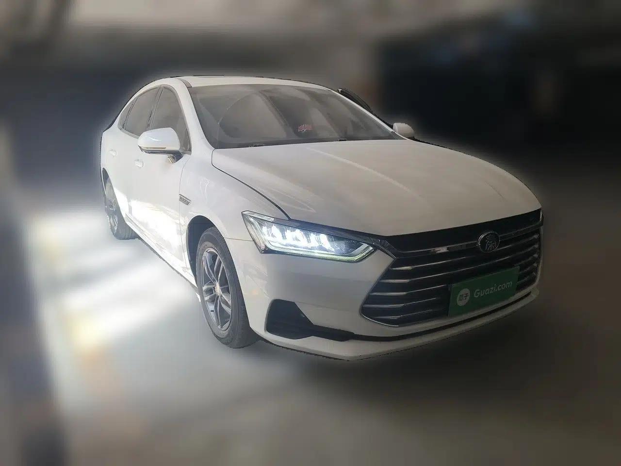 BYD Qin Pro 2019 Super Edition 1.5TI Automatic Smart Connect Dynamic Model China VI Standard — миниатюра 3