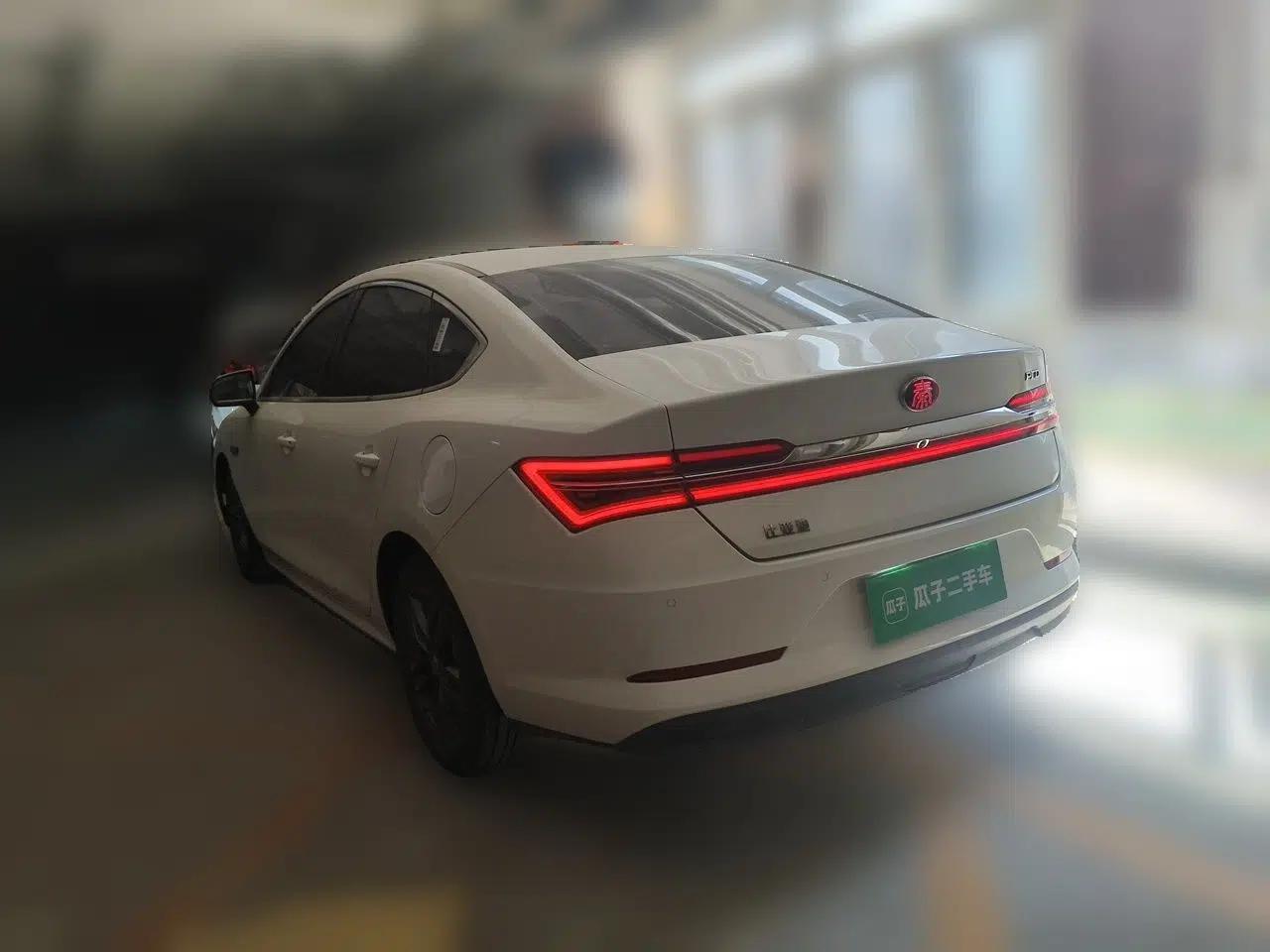 BYD Qin Pro 2019 Super Edition 1.5TI Automatic Smart Connect Dynamic Model China VI Standard — миниатюра 4